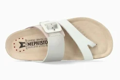 Online Mephisto Madeline White