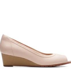 Discount Clarks Mallory Charm Blush Leather Pump