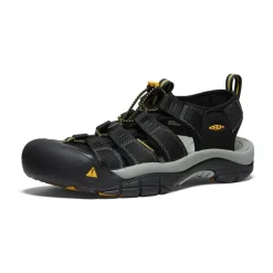 Keen Newport H2 Black Hiking Sandal